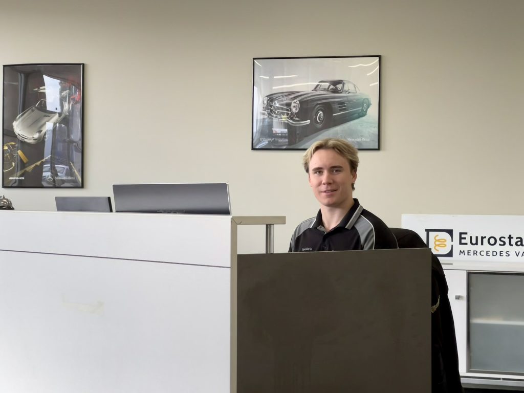 Customer service at Eurostar Diesels the Mercedes diesel specialist